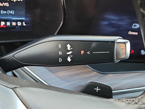 Used 2025 Chevrolet Tahoe LT image 20