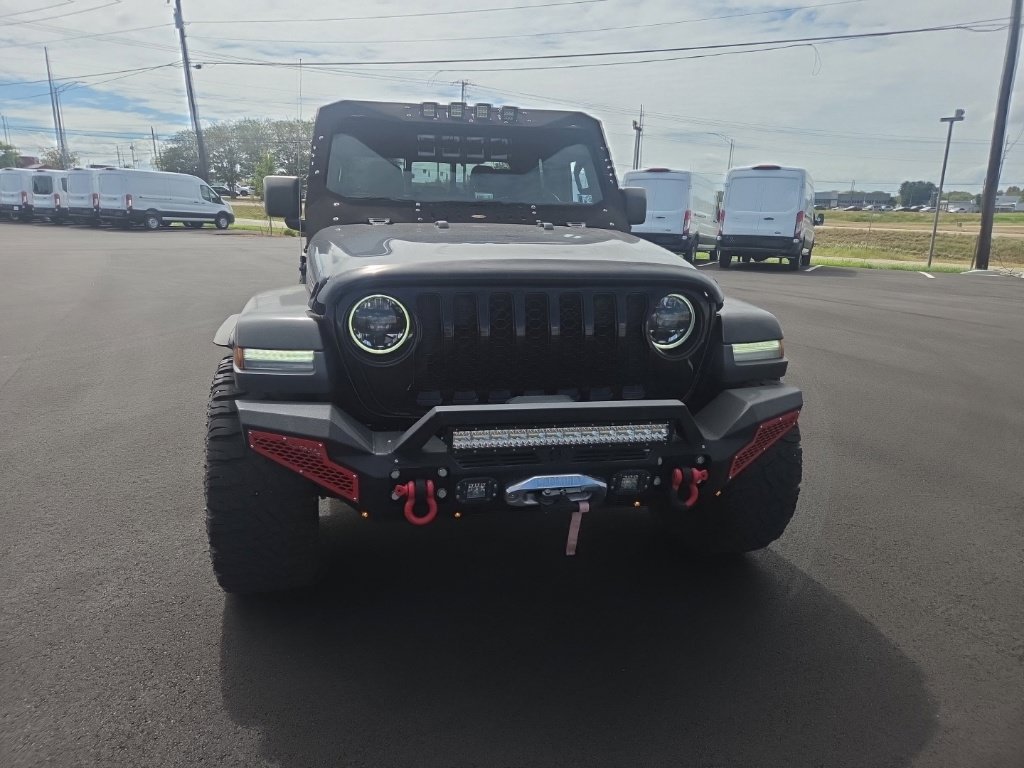 Used 2023 Jeep Gladiator Sport AWD/4WD image 2