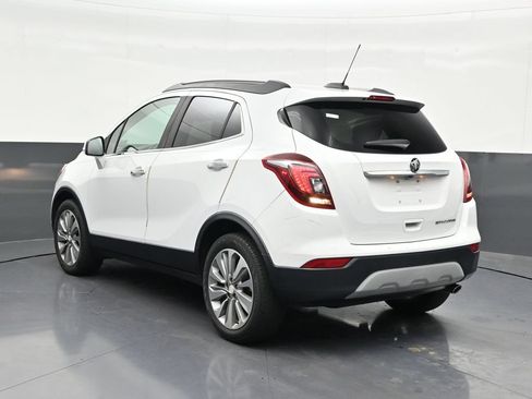 Used 2019 Buick Encore Preferred FWD image 3