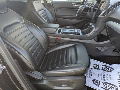 Used 2022 Ford Edge SEL image 37