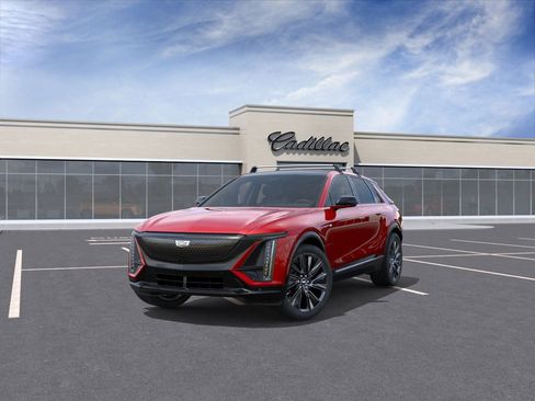 New 2025 Cadillac Lyriq Sport image 8