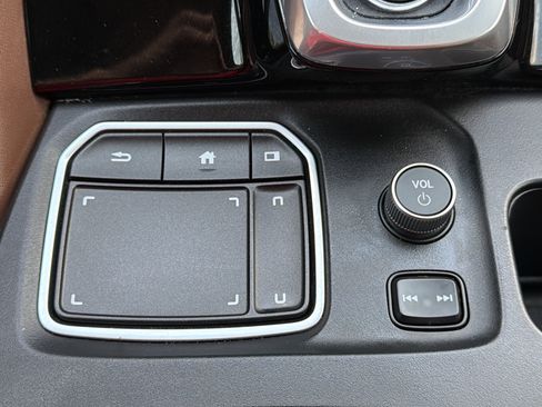 Used 2023 Acura MDX FWD w/ Technology Package image 8