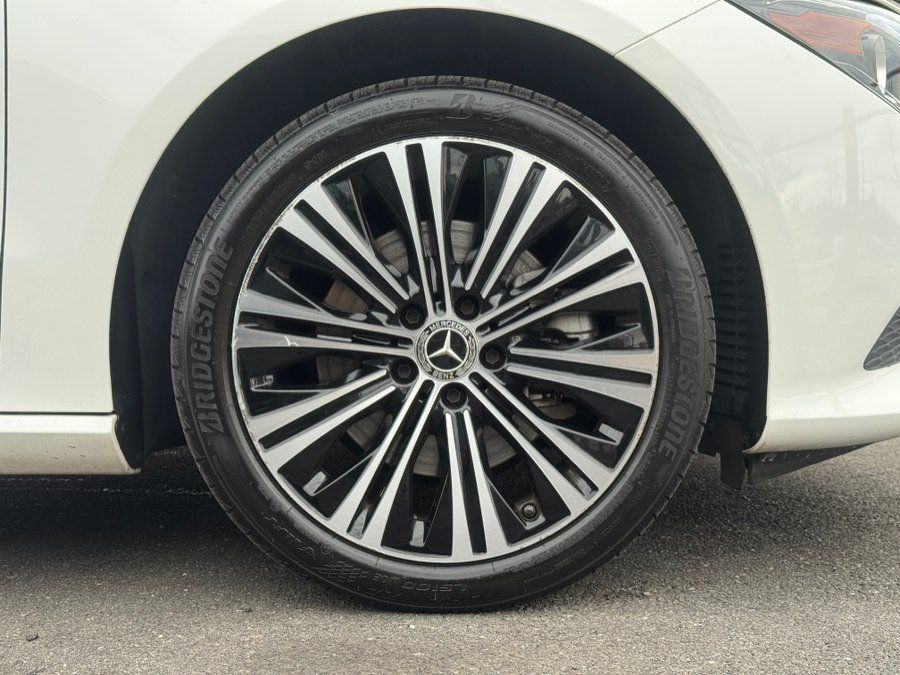 Used 2023 Mercedes-Benz CLA 250 4MATIC image 20