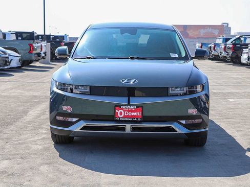 Used 2024 Hyundai Ioniq 5 SEL RWD image 2