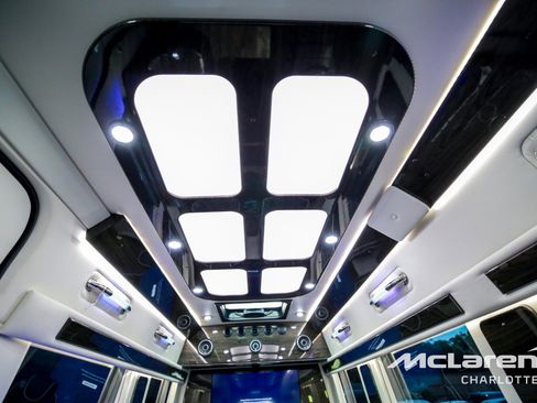 Used 2023 Mercedes-Benz Sprinter 3500 image 24