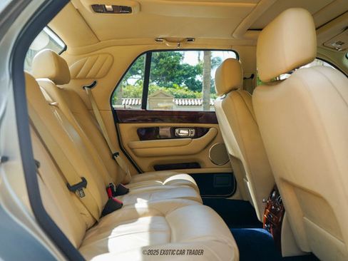 Used 2003 Bentley Arnage R RWD image 56