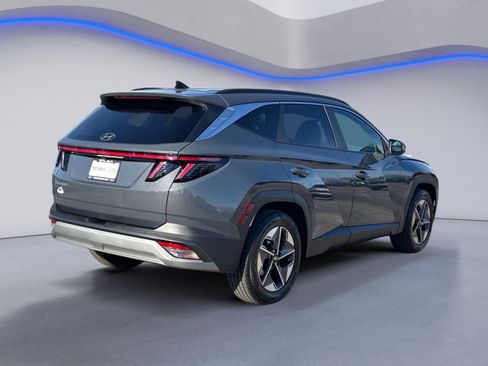 Used 2025 Hyundai Tucson SEL image 12