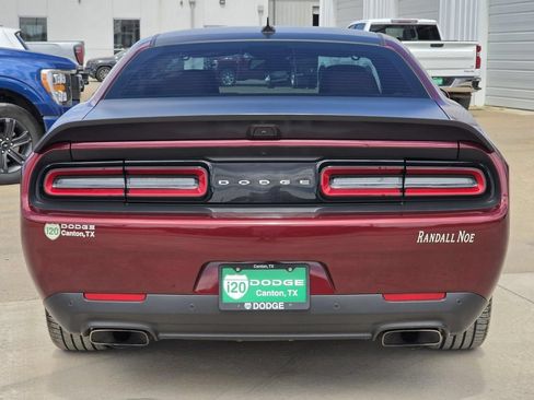 Used 2022 Dodge Challenger SRT Hellcat Redeye RWD image 6