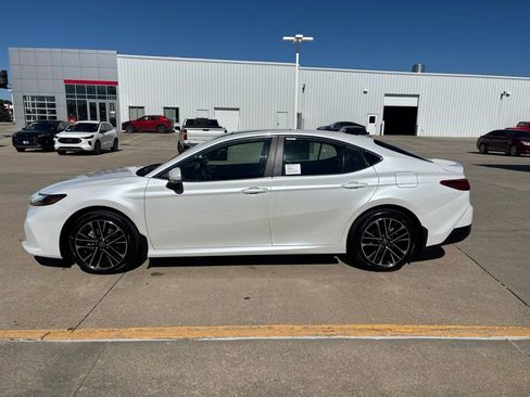 New 2026 Toyota Camry XLE AWD/4WD image 10