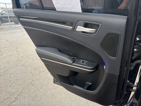 Used 2023 Chrysler 300 S w/ Safetytec Plus Group image 23