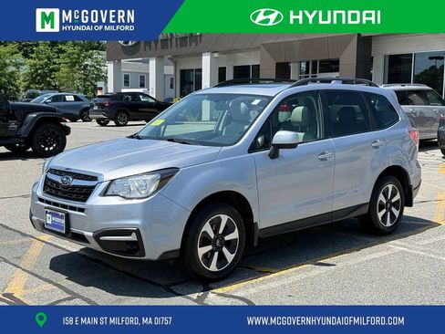 Used 2018 Subaru Forester 2.5i Premium w/ All-Weather Package AWD/4WD image 1