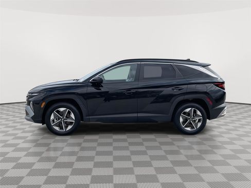 Used 2025 Hyundai Tucson SEL AWD/4WD image 2
