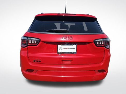 Used 2022 Jeep Compass Limited image 24