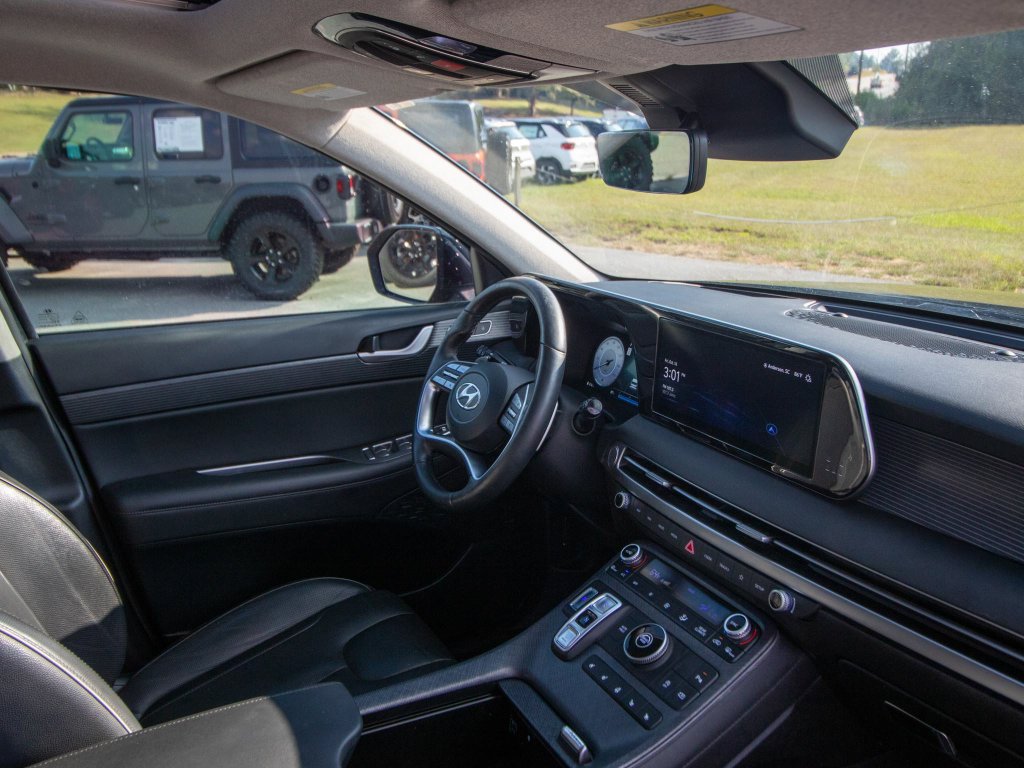 Certified 2024 Hyundai Palisade Limited FWD image 20