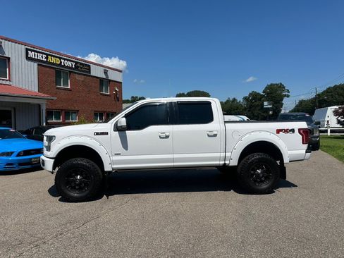 Used 2017 Ford F150 Lariat w/ Equipment Group 502A Luxury AWD/4WD image 5