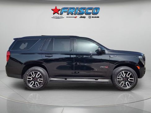 Used 2024 GMC Yukon AT4 w/ Technology Package AWD/4WD image 8