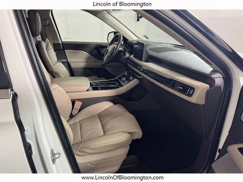 Used 2020 Lincoln Aviator Reserve w/ Equipment Group 202A AWD/4WD image 53