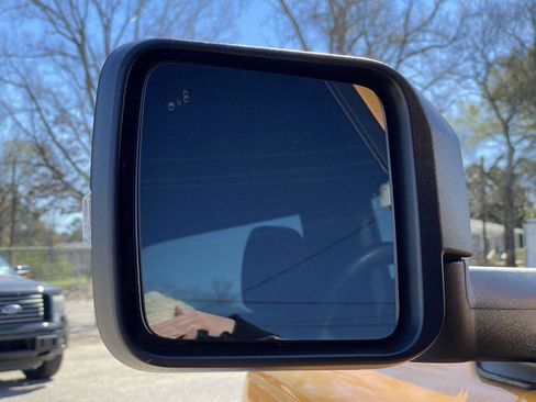 Used 2022 Ford Bronco Wildtrak image 37