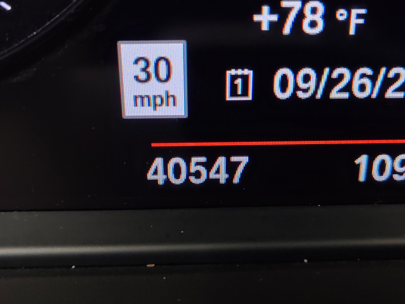 Used 2019 BMW X2 sDrive28i FWD image 2