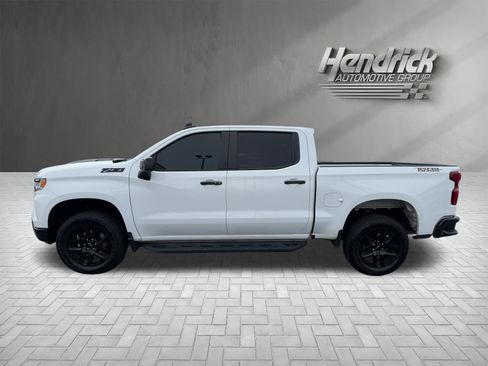 Used 2025 Chevrolet Silverado 1500 LT Trail Boss w/ Convenience Package II AWD/4WD image 7