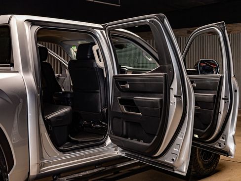 Used 2023 Toyota Tundra Limited image 30