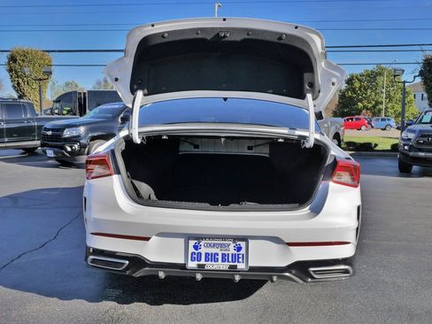 Used 2023 Kia K5 GT-Line image 16