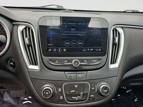 Used 2023 Chevrolet Malibu LS FWD image 21