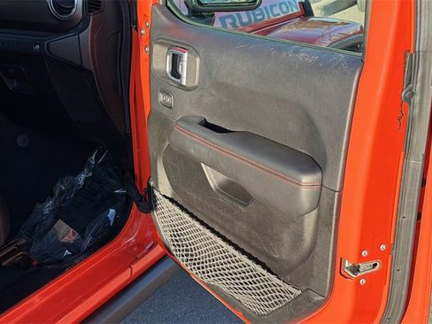 Used 2019 Jeep Wrangler Unlimited Rubicon w/ Cold Weather Group image 44