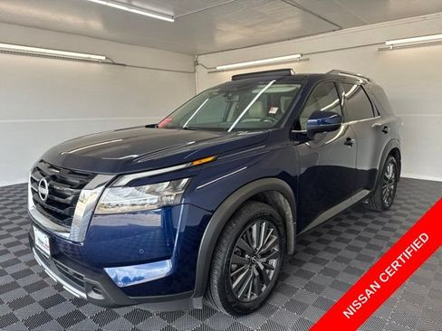 Certified 2024 Nissan Pathfinder SL w/ SL Premium Package FWD image 24