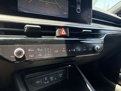 Certified 2026 Kia K5 GT FWD image 25