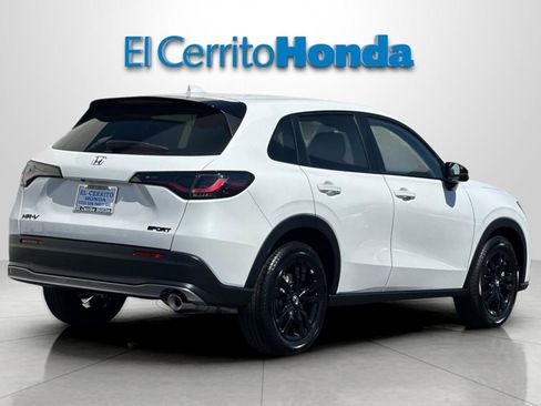 New 2026 Honda HR-V Sport image 3
