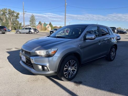 Used 2016 Mitsubishi Outlander Sport ES image 4
