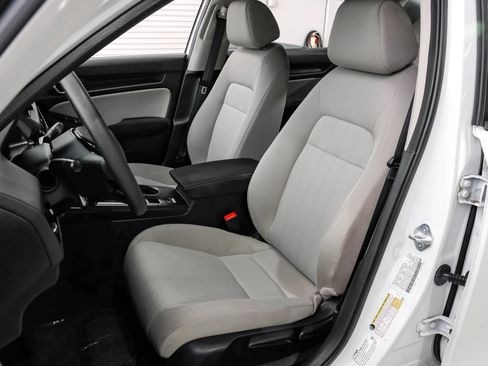 Used 2023 Honda Civic LX image 35