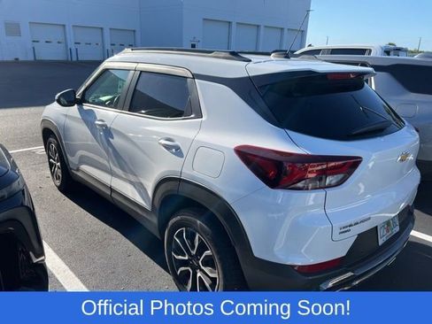 Used 2021 Chevrolet TrailBlazer ACTIV w/ Sun and Liftgate Package AWD/4WD image 2