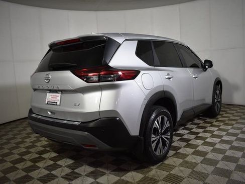 Certified 2023 Nissan Rogue SV image 4