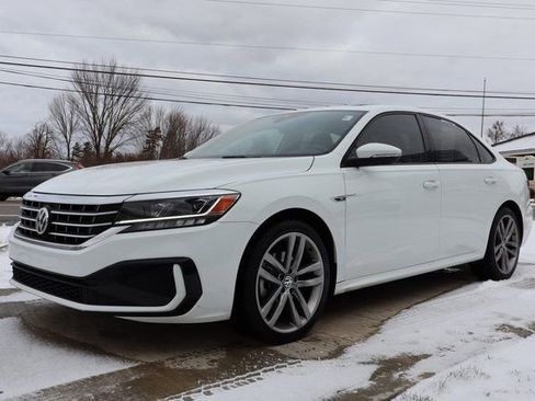 Used 2021 Volkswagen Passat 2.0T R-Line image 6