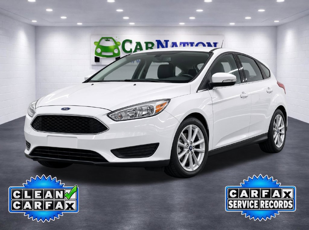 Used 2015 Ford Focus SE w/ Equipment Group 201A FWD image 1