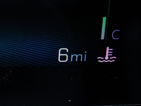 New 2026 Chevrolet Trax RS image 32