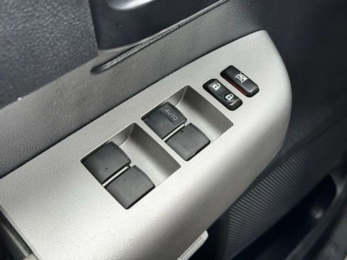 Used 2009 Toyota Tundra SR5 AWD/4WD image 32