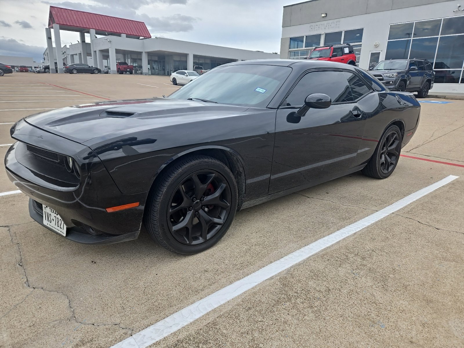 Used 2016 Dodge Challenger SXT Plus RWD 360° Tour