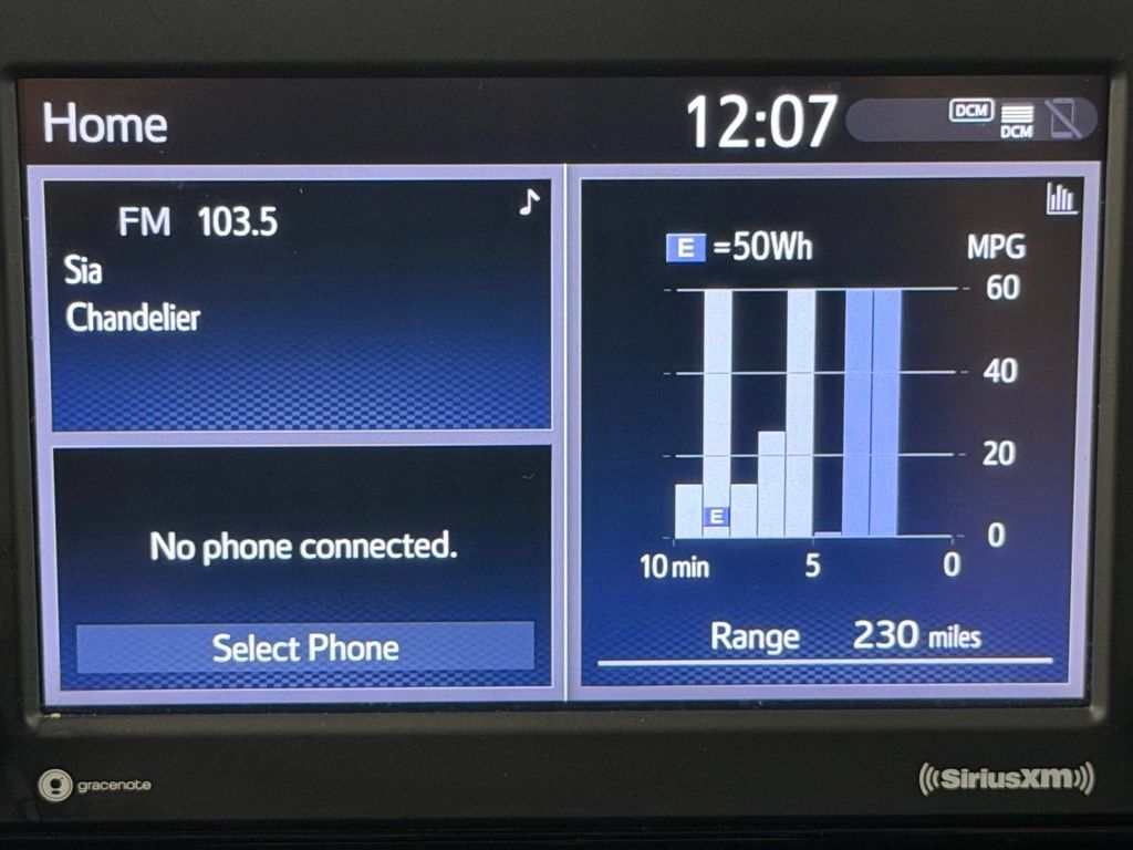 Certified 2021 Toyota RAV4 XLE w/ Carpet Mat Package (TMS) AWD/4WD image 32