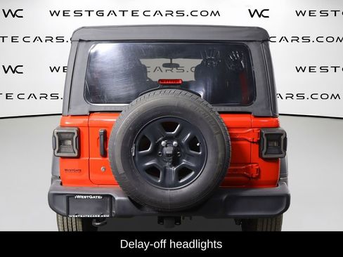 Used 2023 Jeep Wrangler Unlimited Sport AWD/4WD image 4
