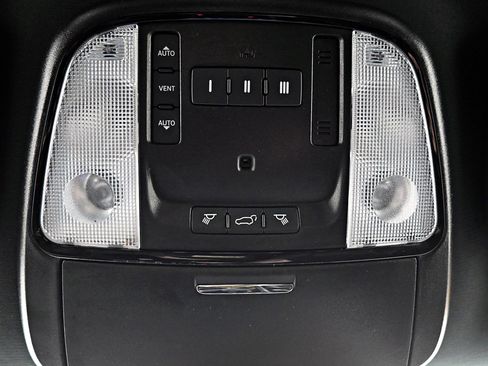 Used 2021 Dodge Durango R/T image 19