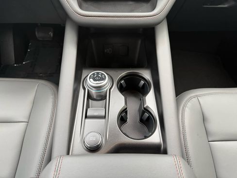 New 2026 Ford Explorer Active w/ Active Comfort Package image 12