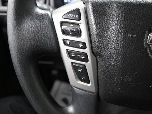 Used 2021 Nissan Titan S w/ S Utility Package image 20