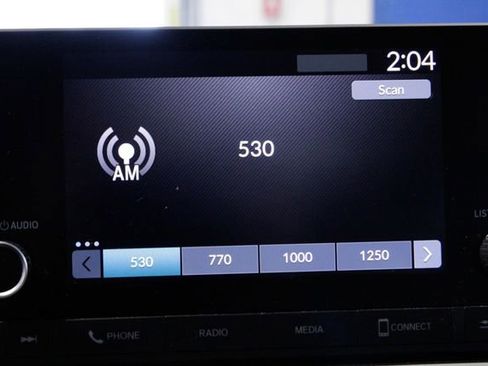 Certified 2023 Honda HR-V LX image 32