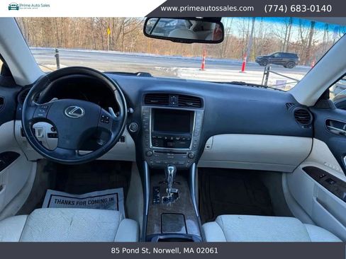 Used 2010 Lexus IS 250C image 22