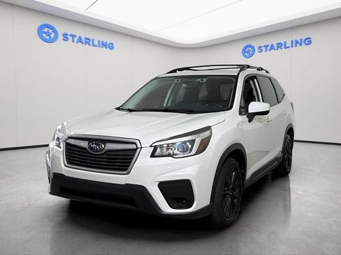 Used 2020 Subaru Forester Premium AWD/4WD image 16
