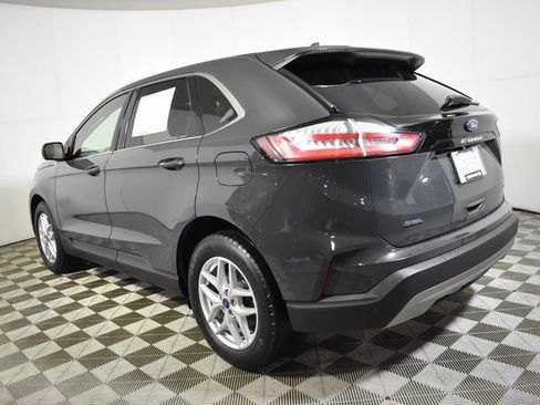 Used 2021 Ford Edge SEL image 6