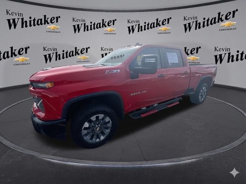 Certified 2024 Chevrolet Silverado 2500 Custom w/ Custom Convenience Package AWD/4WD image 3